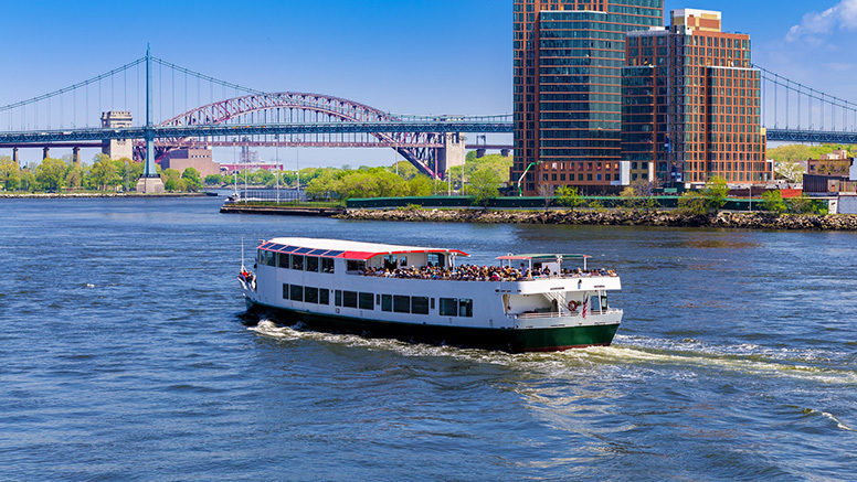 Image of tour boat