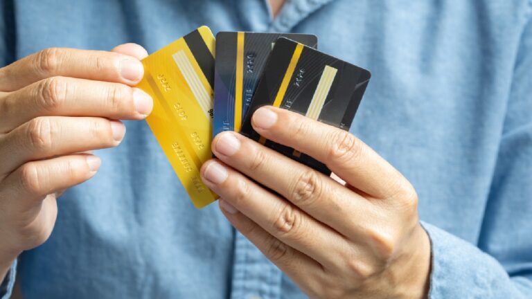 Debt Consolidation When It’s Worth It (And When It’s Not)