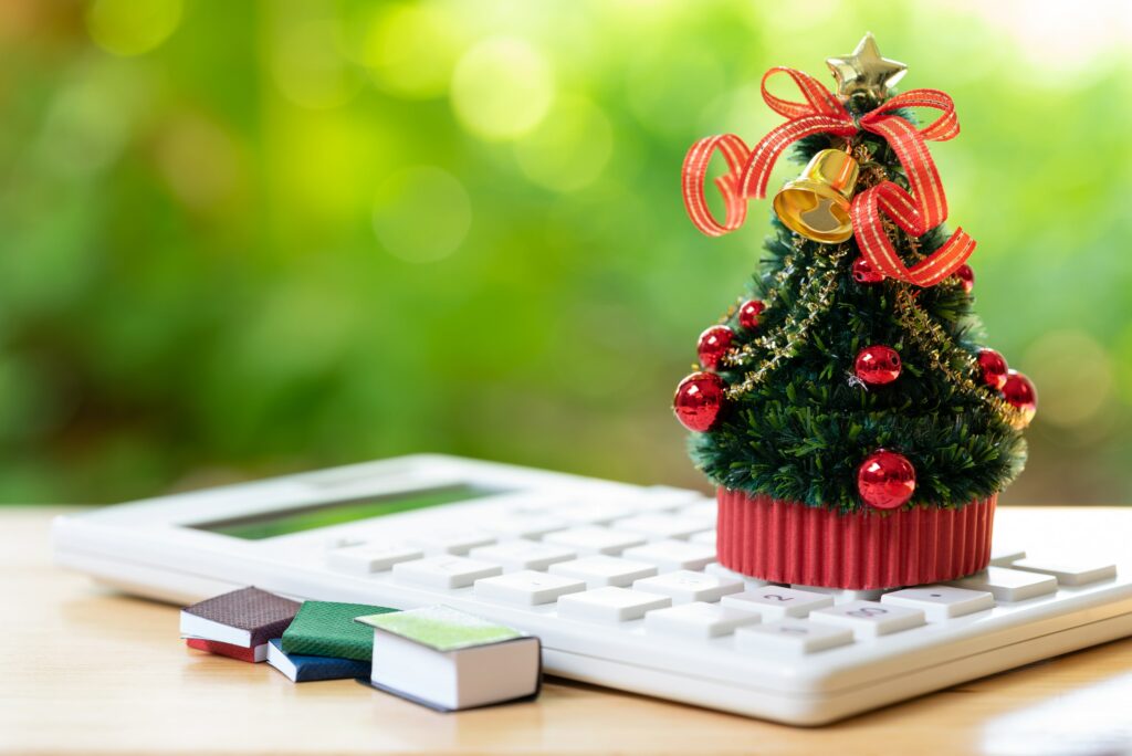 Holiday shopping requires holiday budgeting